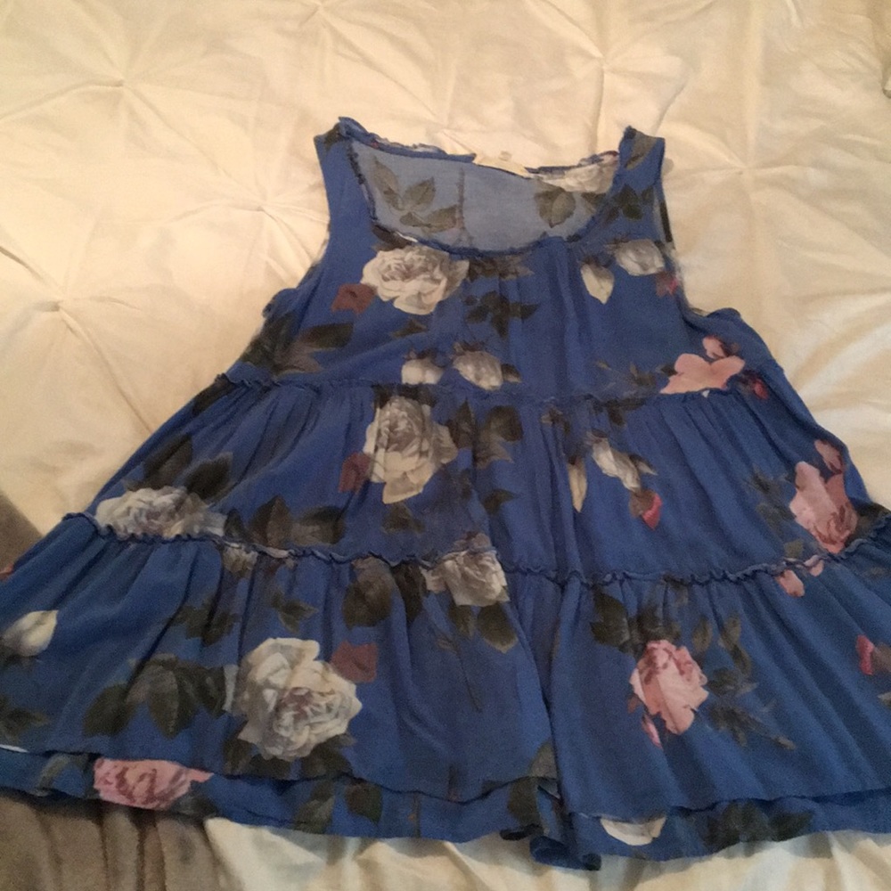 Sleeveless blouse